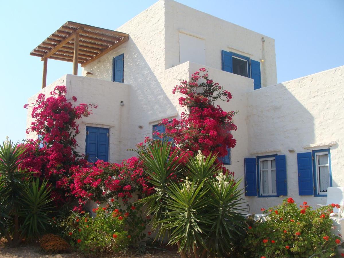 Santa Maria Traditional Stone Studio Exterior photo