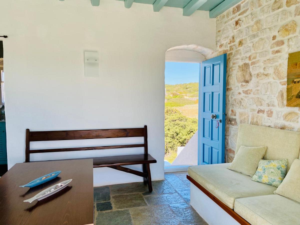 Santa Maria Traditional Stone Studio Exterior photo